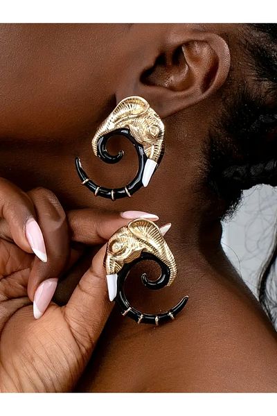 Pinty Design African Cut Elephant Earrings