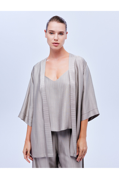 BONJOUR MADAME Set de pijamale din 3 piese Model 1607 - Halat, Bustieră și Pa...