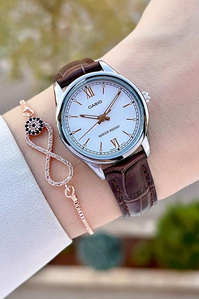 Casio Case Metalic Cord Brown Color Women's Wristwatch