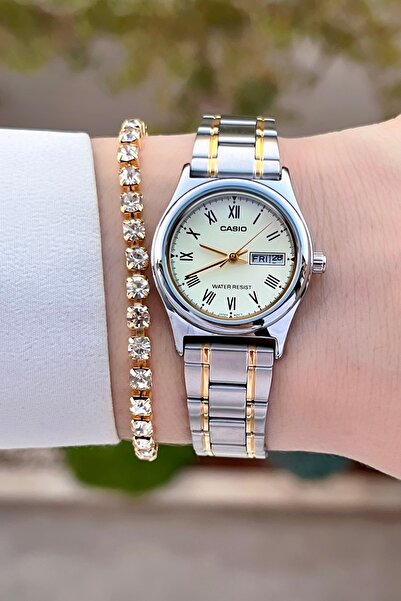 Casio Women's Wristwatch with 2 Years Warranty