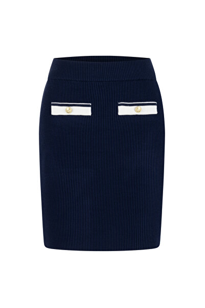Mudo Mini Tight Skirt with Button Detail