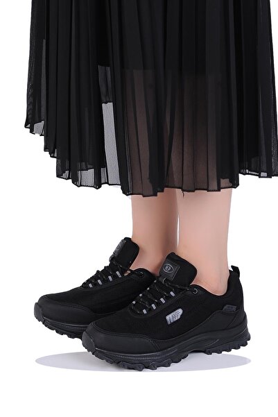 M.P. Mp 242-2002Zn Μαύρα γυναικεία παπούτσια πεζοπορίας