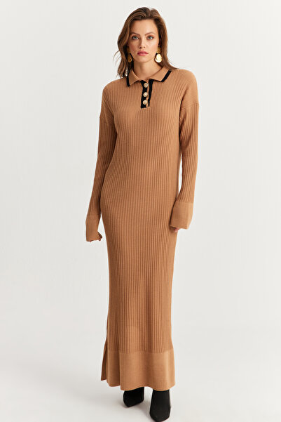 Cool & Sexy فستان نسائي طويل بياقة بولو بلون الجمل - NUV17