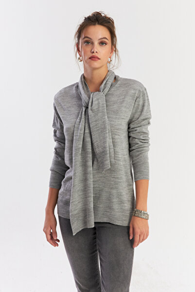 Cool & Modest Women's Gray Knitwear Blouse with Shawl Accessories Yv286