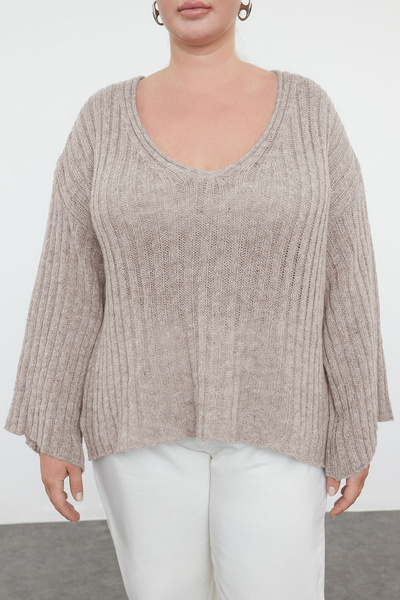 Trendyol Curve Stone V-Neck Ribbed Wide Fit Slim Knitwear Sweater Tbbaw25An00023