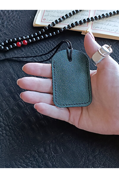 ViP GiFT تميمة قلادة صلاة Cevşen مربعة الشكل من الجلد الطبيعي