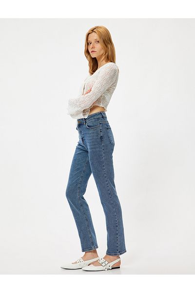 Koton Slim-Fit-Jeans, gerades Bein, Standard-Taille – Slim Straight-Fit-Jeans
