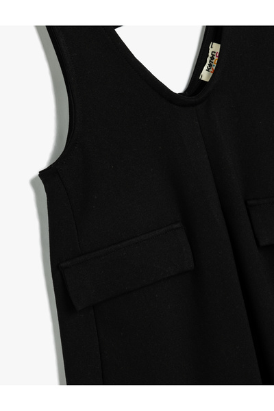 Koton Detailné šaty na ramienka z viskózovej zmesi s výstrihom do V