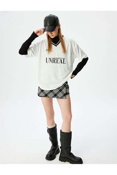 Koton Oversize College Printed V-Neck Ribbed Short Sleeve T-Shirt