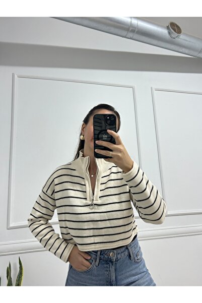 TUĞÇE ŞEN BUTİK Crop çizgili önü fermuarlı kazak