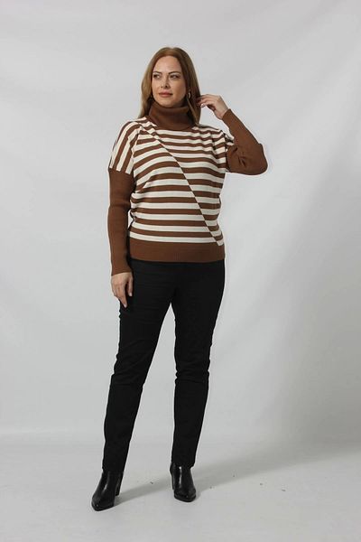 Moda Berray Asymmetric Line Patterned Turtleneck Sweater