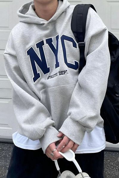 uyguntarz Nyc bedrucktes Baumwoll-Oversize-Sweatshirt