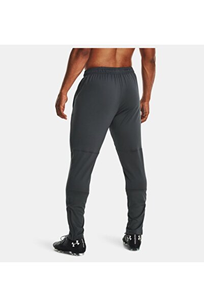 Under Armour Erkek UA Challenger Antrenman Pantolon 1379587-025