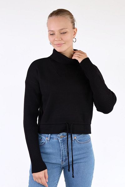 Rays 24284 Pulover negru - Detaliu din dantela fustei