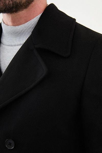 Mcr Pointed Collar Coat