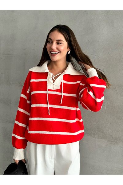 Laluvia Roter Mike-Strickpullover mit Polokragen, Ecru, gestreift, vorne mit Schnürung, 4469