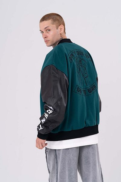 go gang own Μην εγκαταλείπετε το Bomber Jacket με δερμάτινο μανίκι και λεπτομέρεια κεντήματος