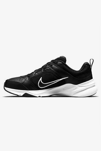 Nike Dj1196-002 Defyallday Sneaker