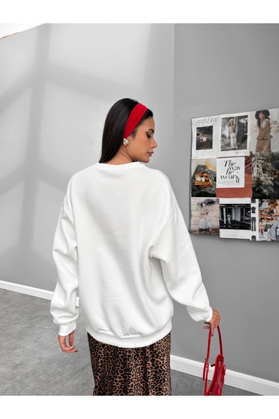 ESRAHELVACI Three Thread Raised Hola Sweatshirt