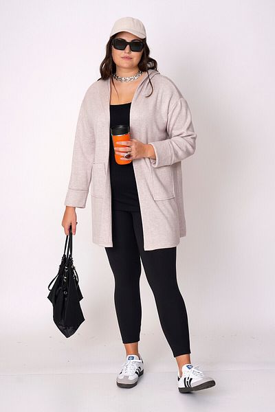 Büyük Moda CARDIGAN TRICOT CU GUGĂ