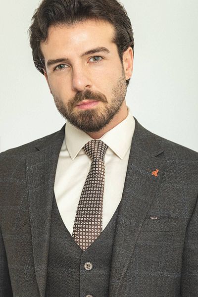 Mcr Costum pentru bărbați din lână, în carouri, maro, slim fit, cu guler mono