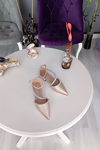 LA CALZATURE الجلد الساتان ثلاثة صفوف من الحجارة 2.5 سم كعب الكاحل مربوط مساء...