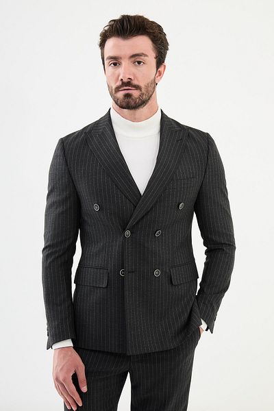 Mcr Pointed Collar Suit Set