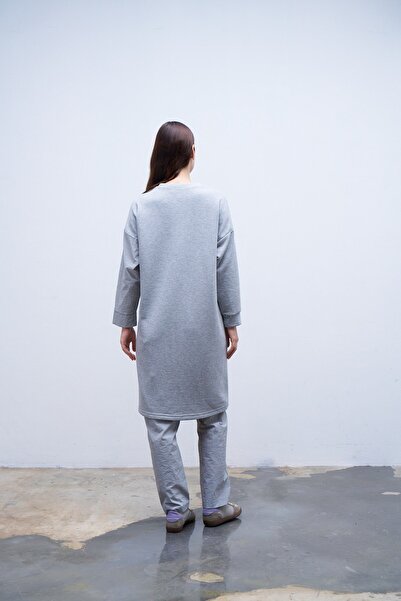 QANU Gray Sweatshirt - Garnished Design