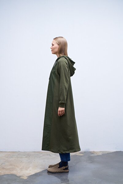 QANU Swea lung verde tricou - cu secțiuni