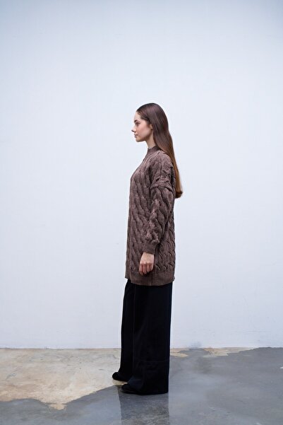 QANU Brown Knitted Cardigan