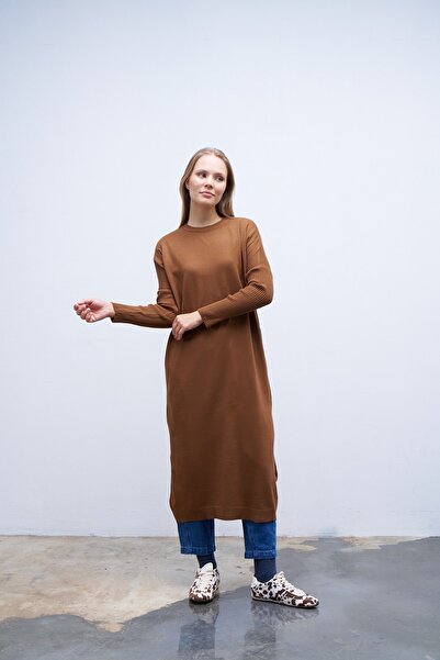 QANU Basic Knitwear Tan