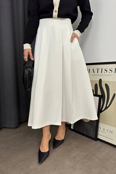 Sue Store Λευκή πλισέ καμπάνα Μοντέλο μπαλόνι φούστα