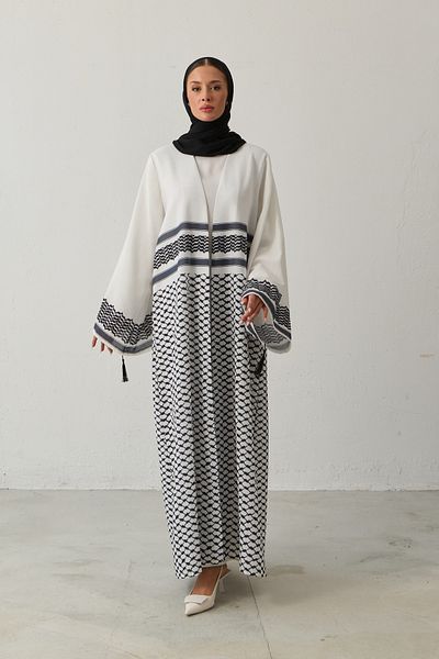 LEYLA STORE Kefiye Patterned Abaya