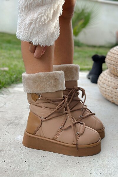 Shoebutik Dámské plyšové padákové boty Avila Tan Lace Detail