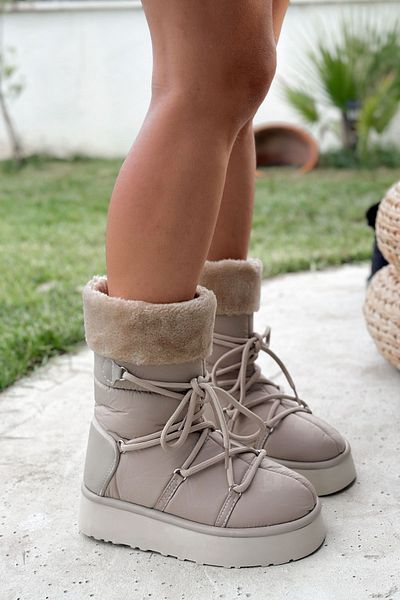 Shoebutik Γυναικείες μπότες Avila Beige Lace Detail Λούτρινο Parachute