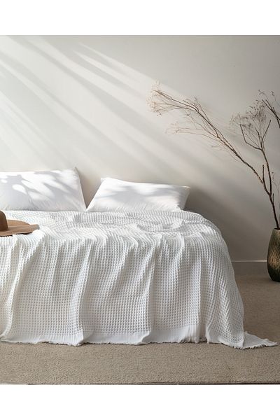 Madame Coco Beatrice Single 100% Cotton Bedspread - Ecru