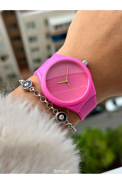 Q&Q Women's Sports Wristwatch Bracelet with Blue Color Silicone Cord - Sea and Pool Use