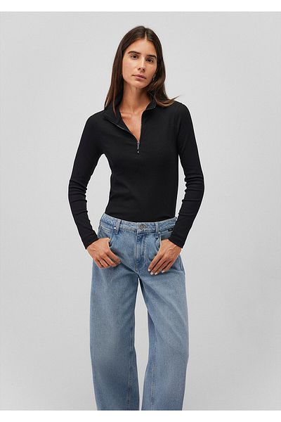Mavi Sporty Lux Μαύρο T-Shirt με ημιφερμουάρ Εφαρμογή / Κοπή που εφαρμόζει στο σώμα 1612869 -900