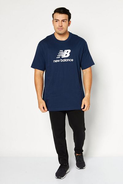 New Balance Men Sportswear Fit Training T-Shirt, Navy Blue