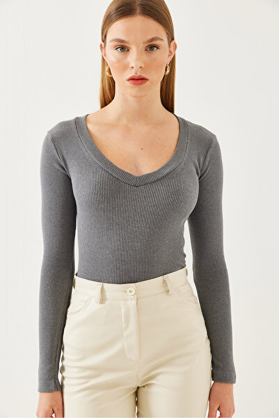 Bianco Lucci Kadın V Yaka Uzun Kollu Kaşkorse Bluz 2412 60351049