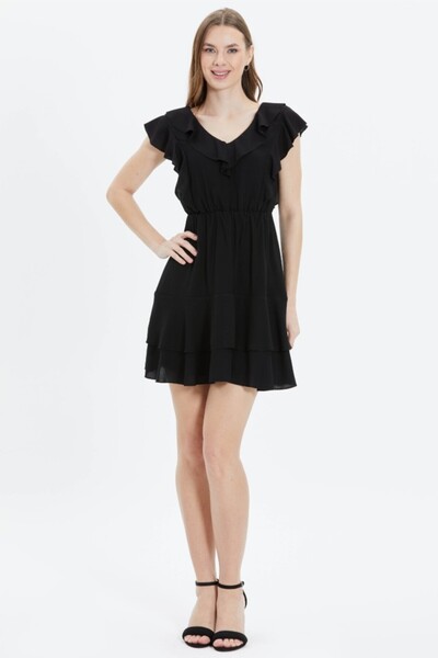 Selen Giyim Yakası ve Etek Ucu Volanlı V Yaka Elbise