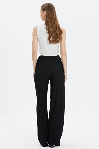 Selen Giyim Beli Lastikli Kendinden Desenli Pantolon