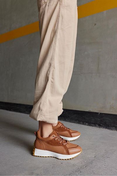 NILUFARR Sara Tan Genuine Leather Lace-Up Women's Sneakers