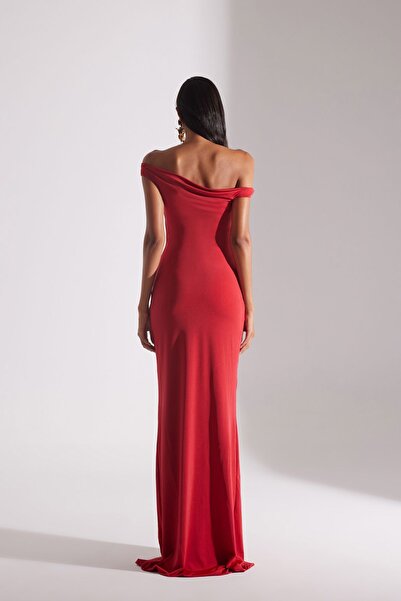 BETTY & SAM VESNA DÜŞÜK OMUZ UZUN ELBİSE