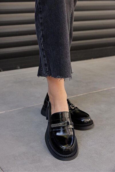 NILUFARR Дамски мокасини Gigi от естествена кожа с лачена кожа в черно