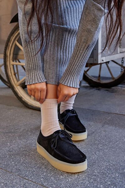 NILUFARR James Чорні жіночі туфлі з натуральної шкіри на шнурівці