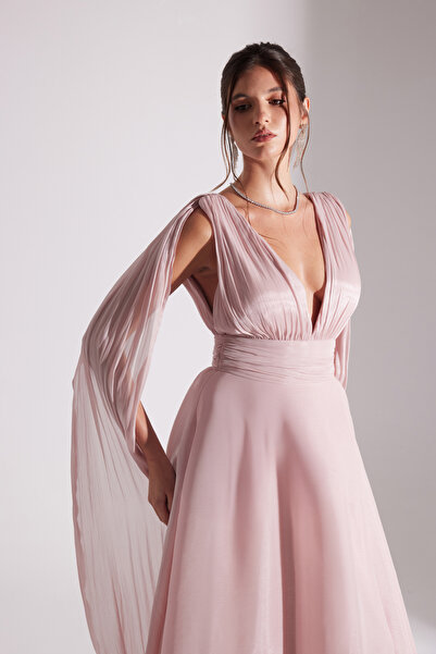 BETTY & SAM EMILY PUDRA KLOŞ GECE ELBİSESİ