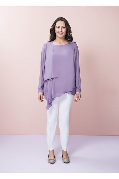 EVEN plus size بلوزة كبيرة الحجم مع إكسسوارات بإبزيم