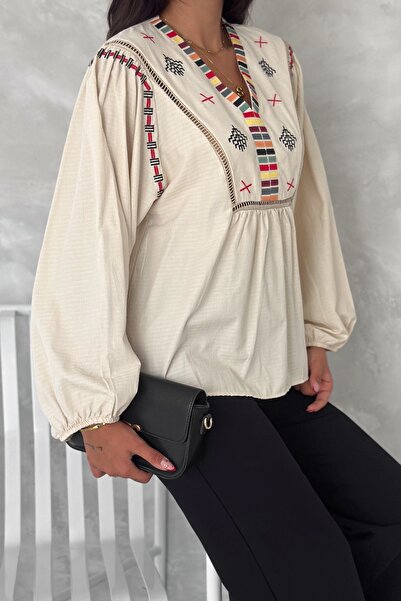 FEMELLE Women's Beige V-Neck Embroidered Blouse