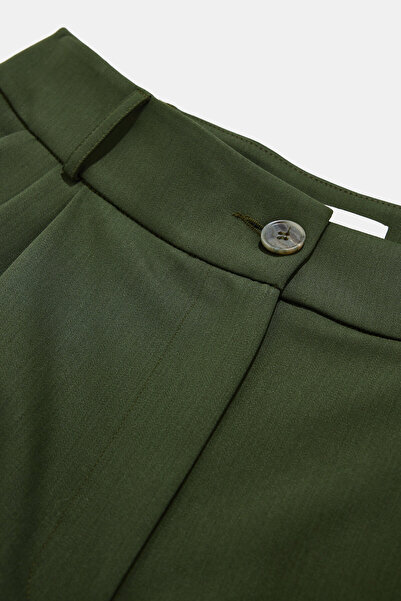 W Collection HAKİ FERMUARLI ŞORT